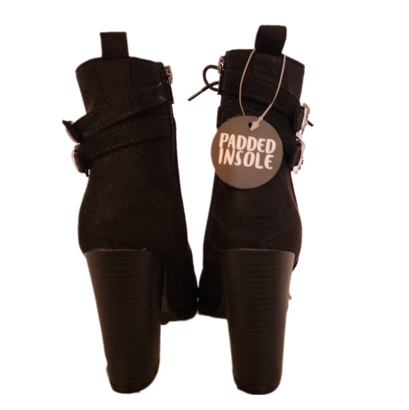 Streetwear Society Boots - Size 7 ⭐️NWT⭐️ - Picture 3 of 8